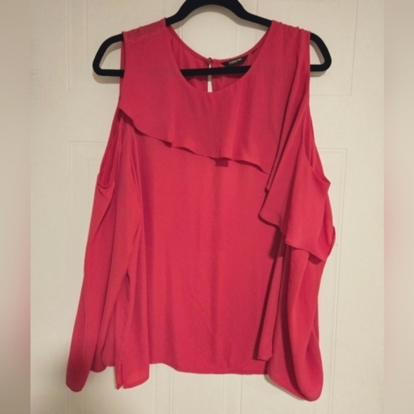Reitmans Tops - Womens XL Magenta Pink top Blouse long sleeve cold shoulder NWT